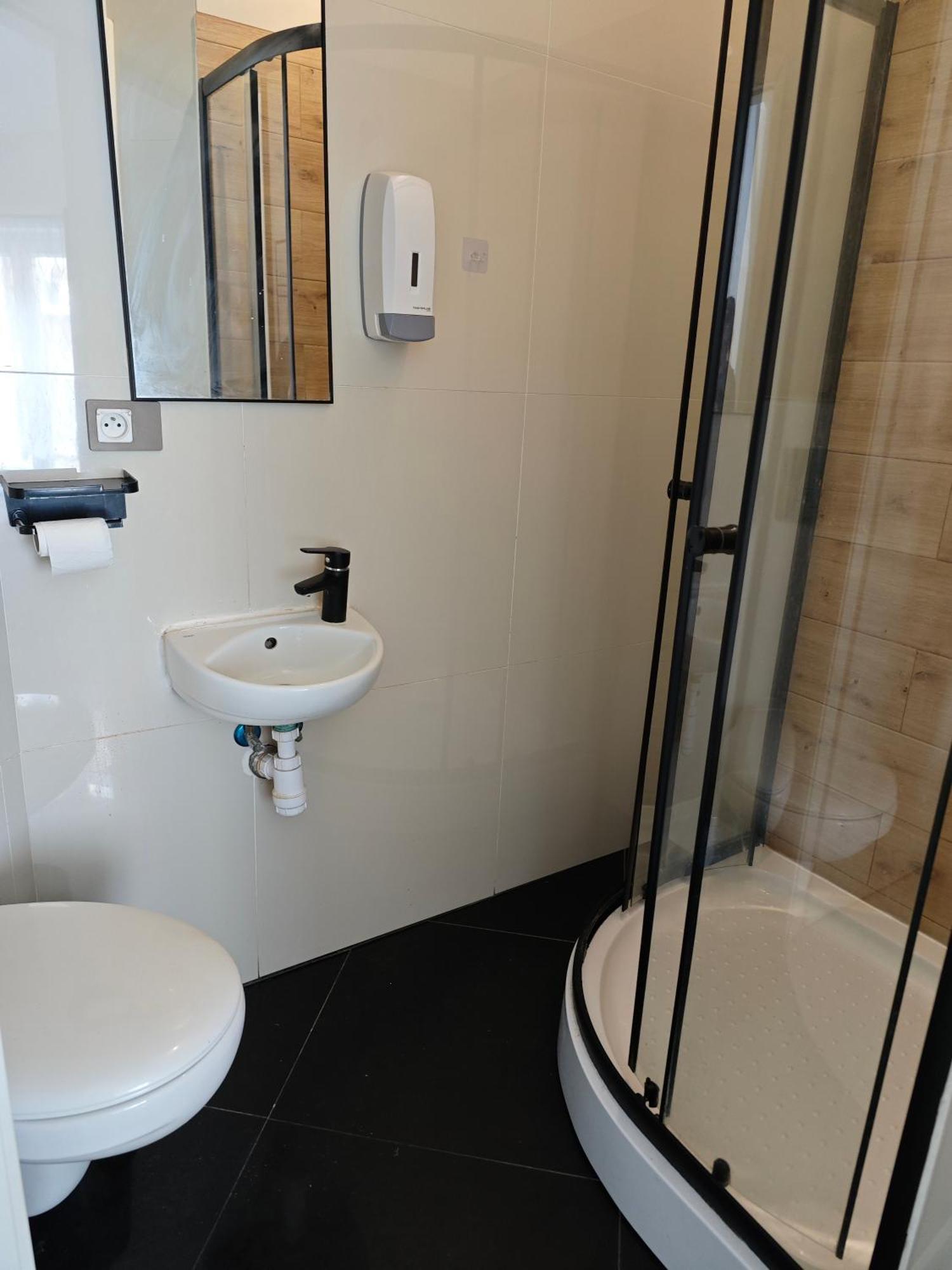Apartamenty Wilcza - City Center ワルシャワ 部屋 写真