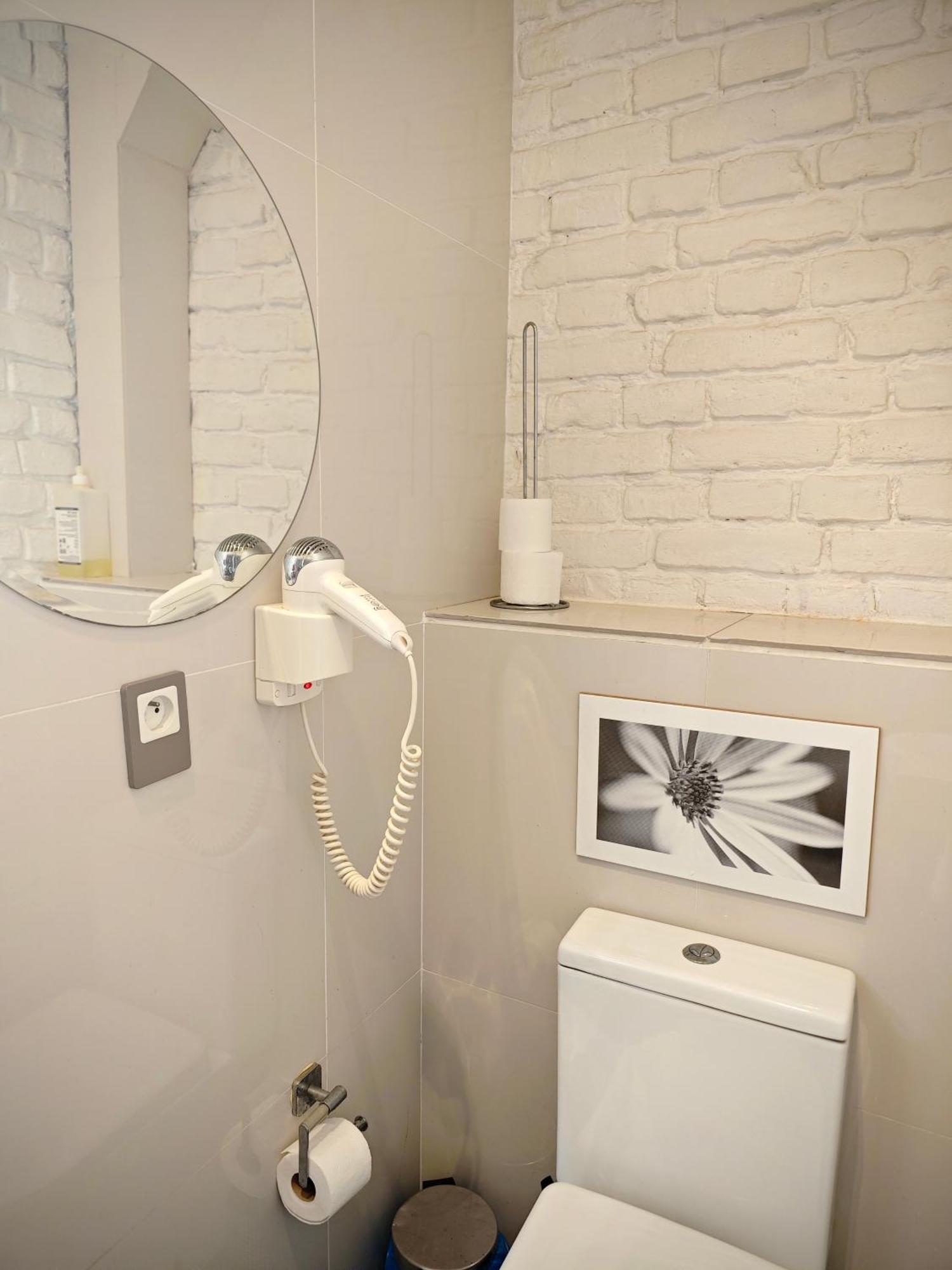 Apartamenty Wilcza - City Center ワルシャワ 部屋 写真
