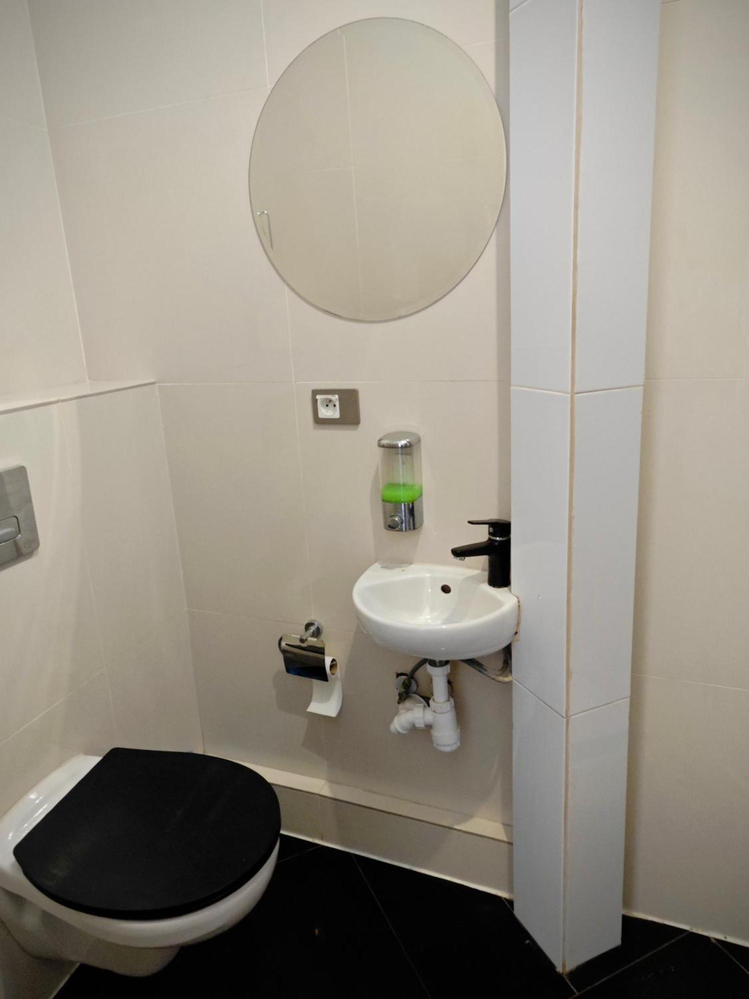 Apartamenty Wilcza - City Center ワルシャワ 部屋 写真